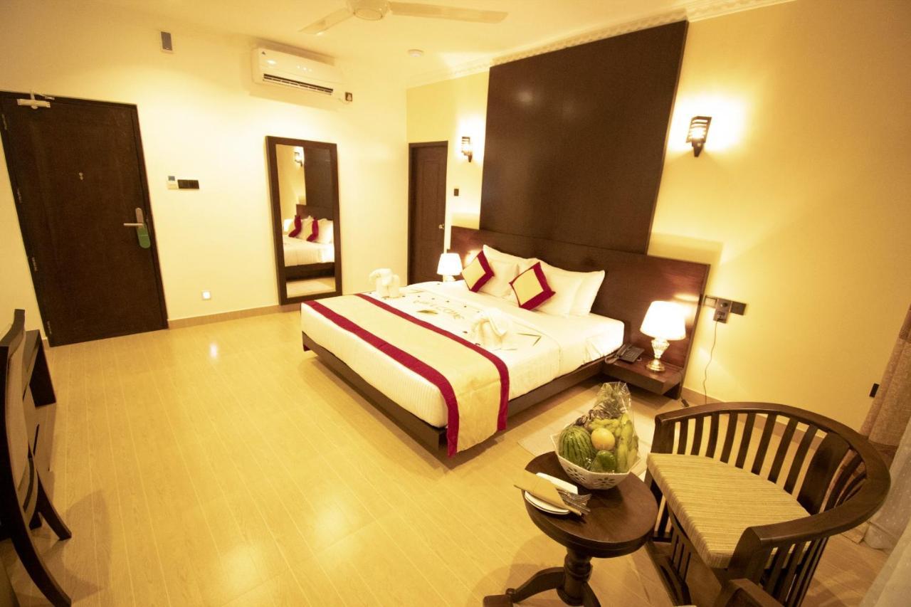 Manara Beach Resort Beruwala Extérieur photo