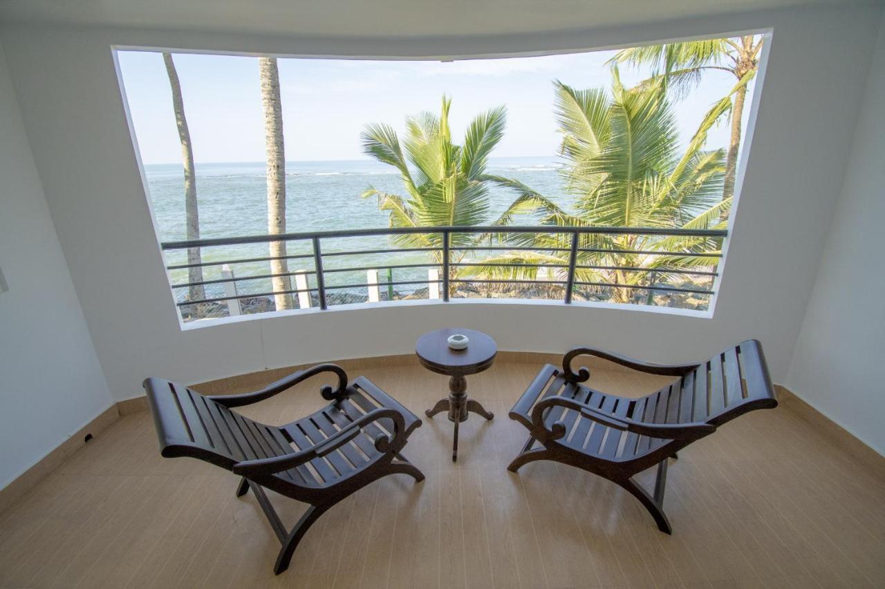 Manara Beach Resort Beruwala Extérieur photo